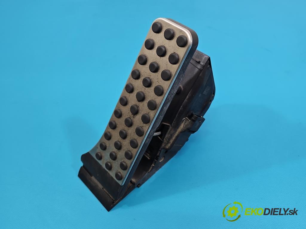 Mercedes S W222 2013-2020 3.0 cdi (656929) 340KM: automatic 250 kW 2925 cm3 4- pedal plyn potenciometr: A2053000104