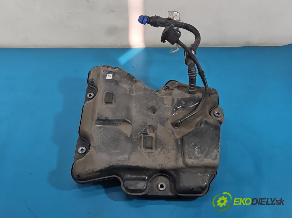 Mercedes S W222 2013-2020 3.0 cdi (656929) 340KM: automatic 250 kW 2925 cm3 4- Nádrž: AdBlue: A0994711200