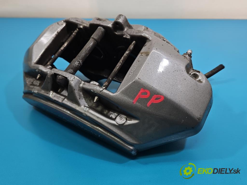 Mercedes S W222 2013-2020 3.0 cdi (656929) 340KM automatic 250 kW 2925 cm3 4- brzdič přední pravý  (Klika dveří ostatní)