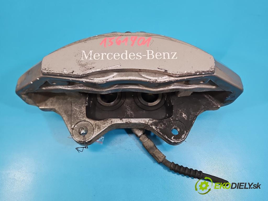 Mercedes S W222 2013-2020 3.0 cdi (656929) 340KM: automatic 250 kW 2925 cm3 4- brzdič predné pravý  (Kľučka dverí ostatné)