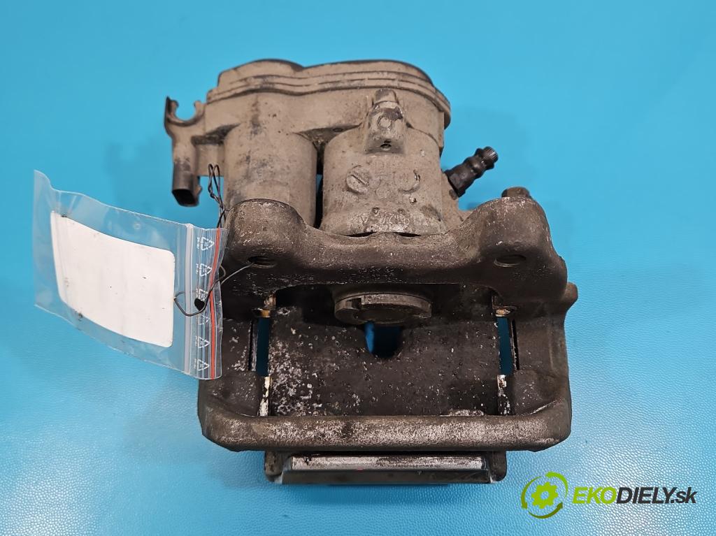 Mercedes S W222 2013-2020 3.0 cdi 656929 340KM: automatic 250 kW 2925 cm3 4- brzdič zadné pravý  (Kľučka dverí ostatné)