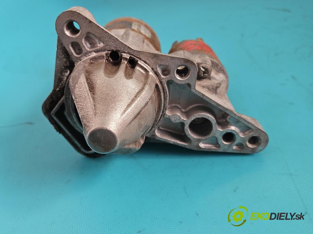 Dacia Dokker 2012- 1.6 16V 102 HP manual 75 kW 1598 cm3 5- štartér M000TD1371ZE (Štartér)