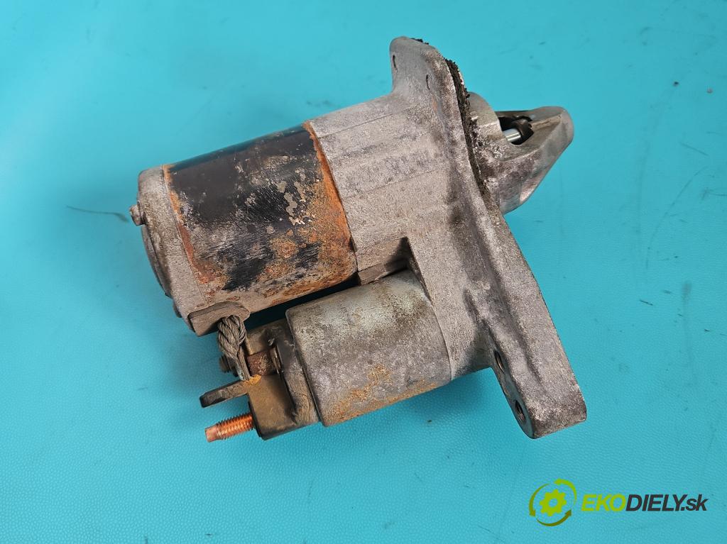 Dacia Dokker 2012- 1.6 16V 102 HP manual 75 kW 1598 cm3 5- štartér M000TD1371ZE (Štartér)