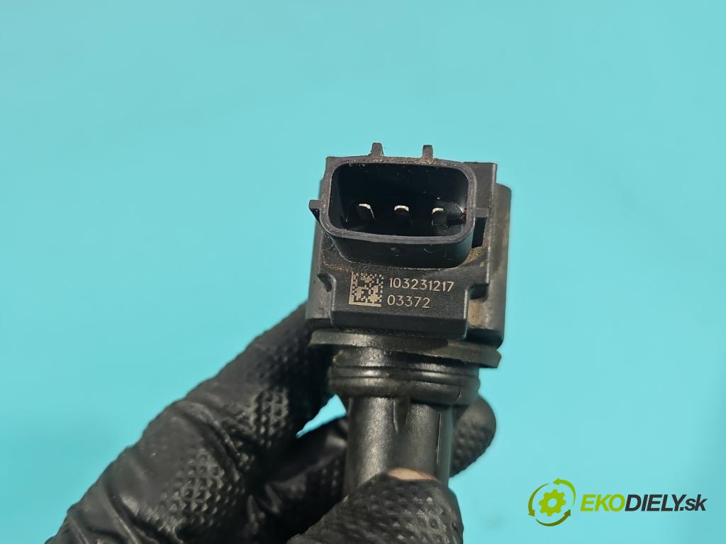 Dacia Dokker 2012- 1.6 16V 102 hp manual 75 kW 1598 cm3 5- cívka zapalovací 224332428R (Zážehová cívka)