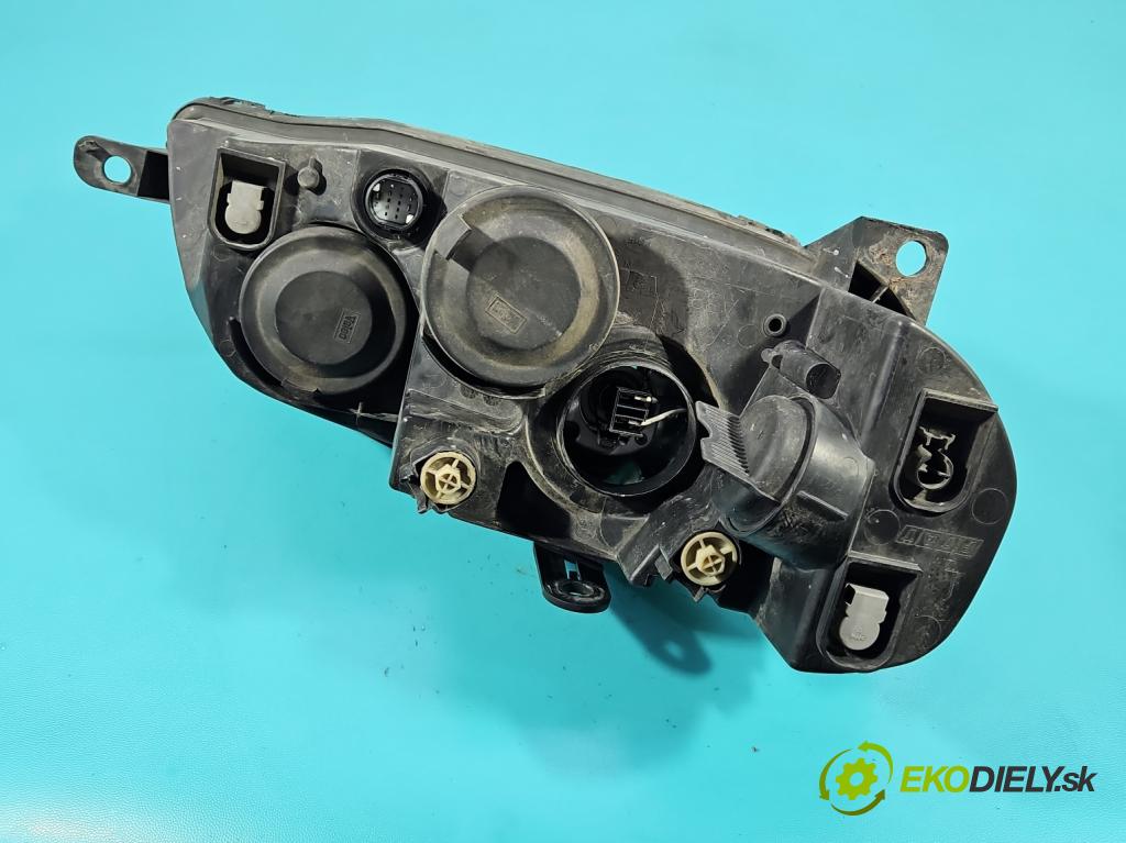 Fiat Punto II 1999-2010 1.2 8V 60 hp manual 44 kW 1242 cm3 3- světlo levý  (Klika dveří ostatní)