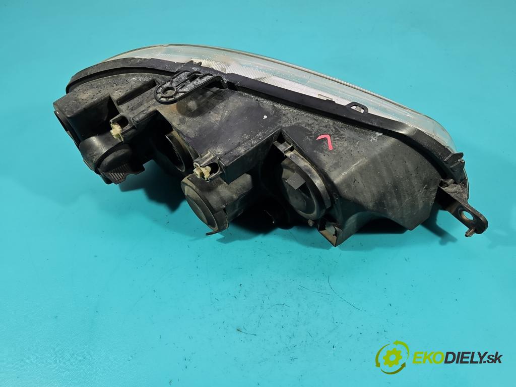 Fiat Punto II 1999-2010 1.2 8V 60 hp manual 44 kW 1242 cm3 3- světlo levý  (Klika dveří ostatní)