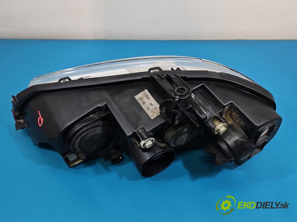 Fiat Punto II 1999-2010 1.2 8V 60 HP manual 44 kW 1242 cm3 3- Reflektor: pravý  (Svetlo predné pravé)