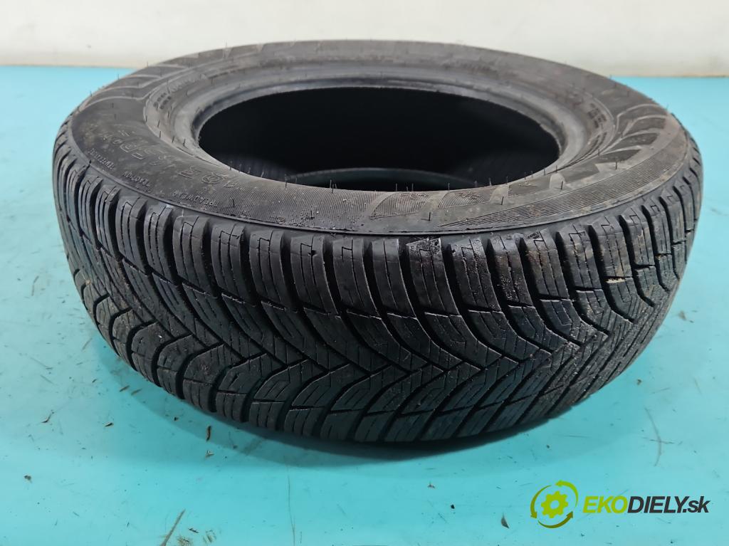 Skoda Fabia I 1999-2007 1.4 16V 75 HP manual 55 kW 1390 cm3 5- pneumatika celoročné 1 kus