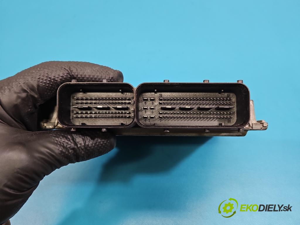 Skoda Rapid 2012-2019 1.2 TSI CBZA 86 hp manual 63 kW 1197 cm3 5- řídící jednotka motoru 03F906070HA