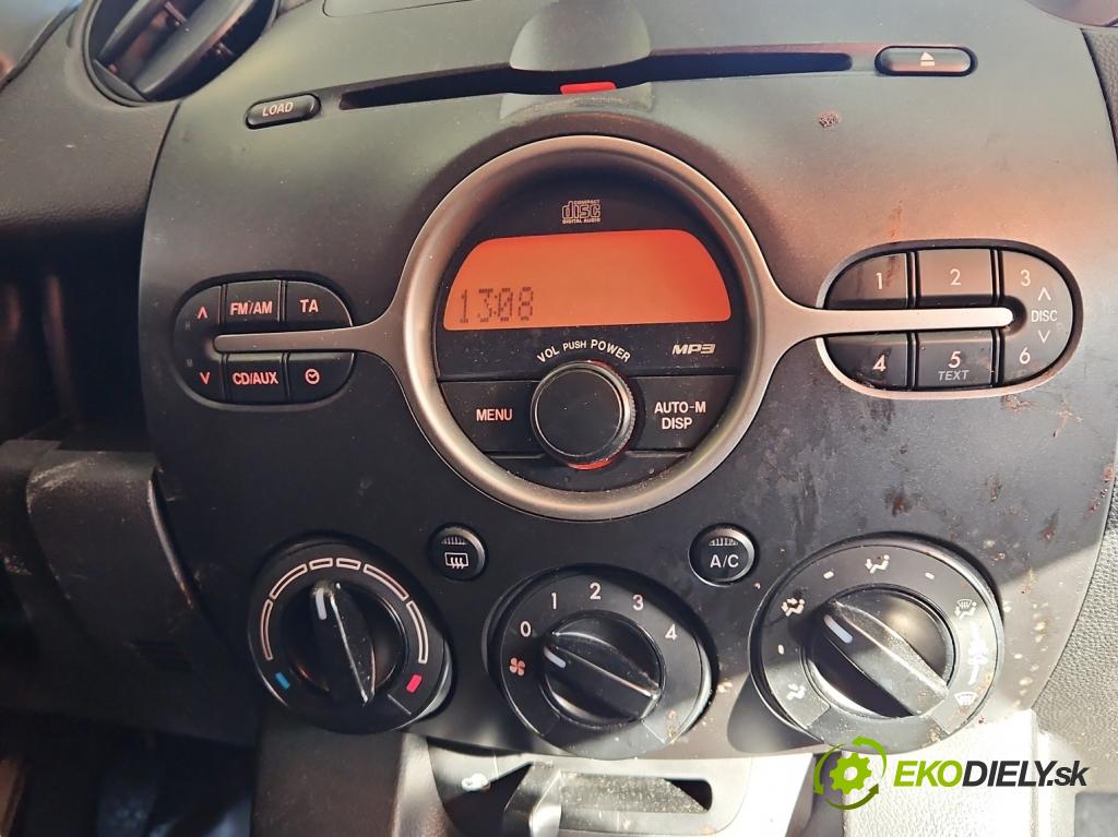 Mazda 2 II 2007-2014 1.3 16V 75 HP manual 55 kW 1349 cm3 5- Radio originál 14797726