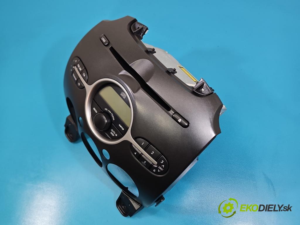 Mazda 2 II 2007-2014 1.3 16V 75 HP manual 55 kW 1349 cm3 5- Radio originál 14797726