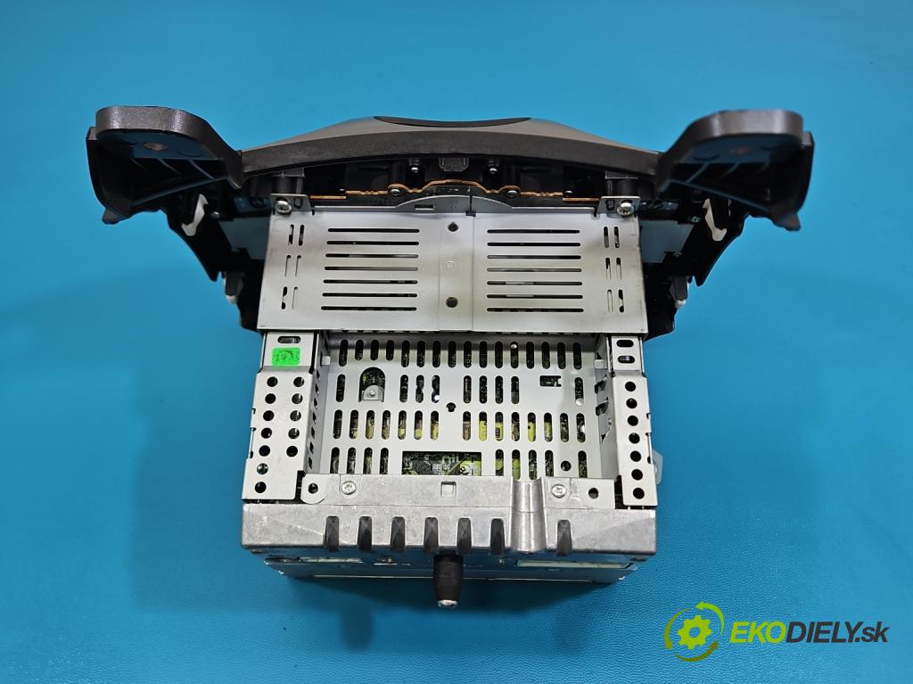 Mazda 2 II 2007-2014 1.3 16V 75 HP manual 55 kW 1349 cm3 5- Radio originál 14797726