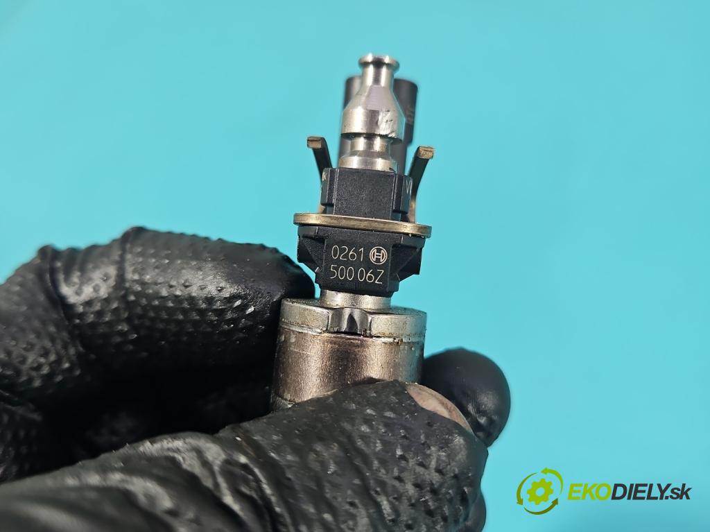 Skoda Scala 2019- 1.5 TSI 150 HP manual 110 kW 1498 cm3 5- vstrek 026150006Z (Vstrekovač paliva)