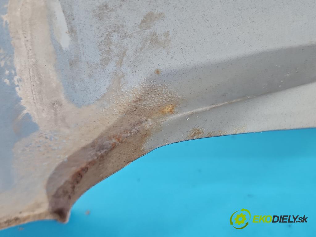 Kia Ceed I 2006-2012 1.4 16V 105 HP manual 77 kW 1396 cm3 3- blatník predné pravý  (Kľučka dverí ostatné)