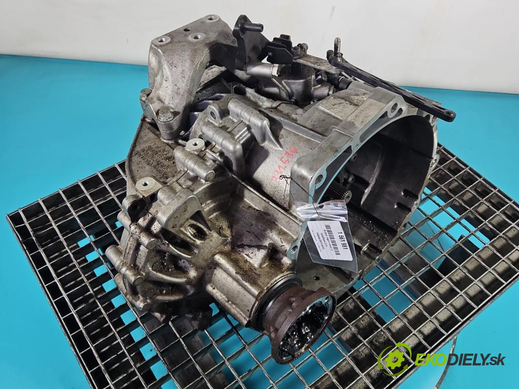 Skoda Scala 2019- 1.5 TSI 150 hp manual 110 kW 1498 cm3 5- převodovka stupňová manual VCF