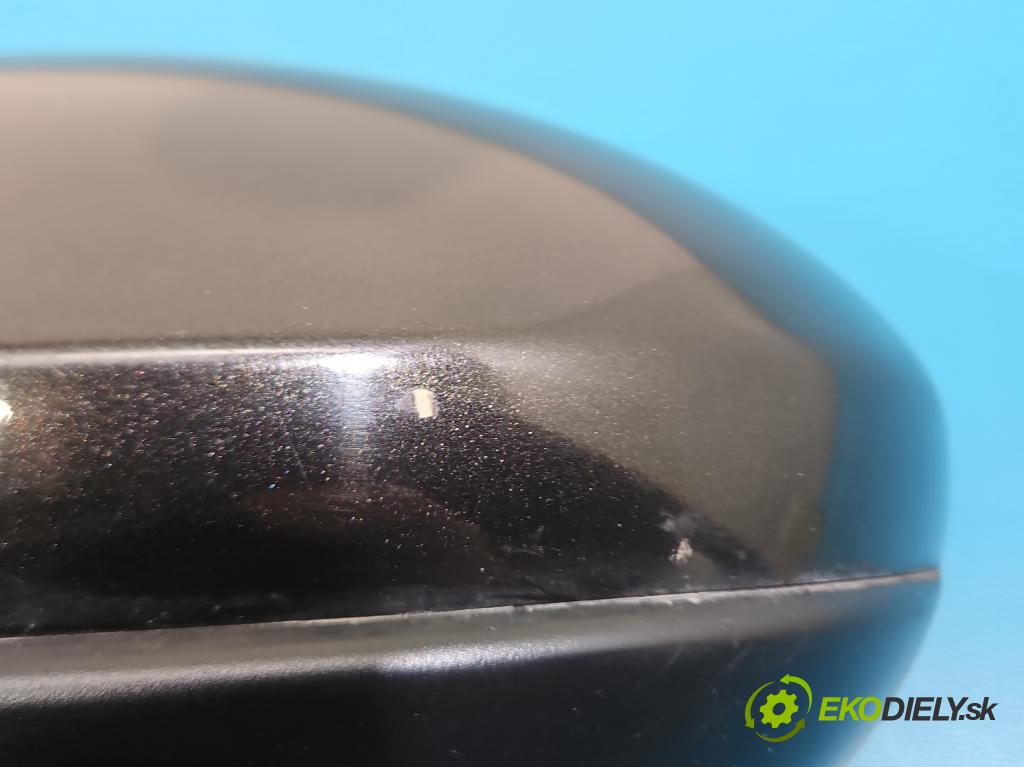 Mazda 2 II 2007-2014 1.3 16V 75 HP manual 55 kW 1349 cm3 5- zrkadlo ľavé  (Kľučka dverí ostatné)