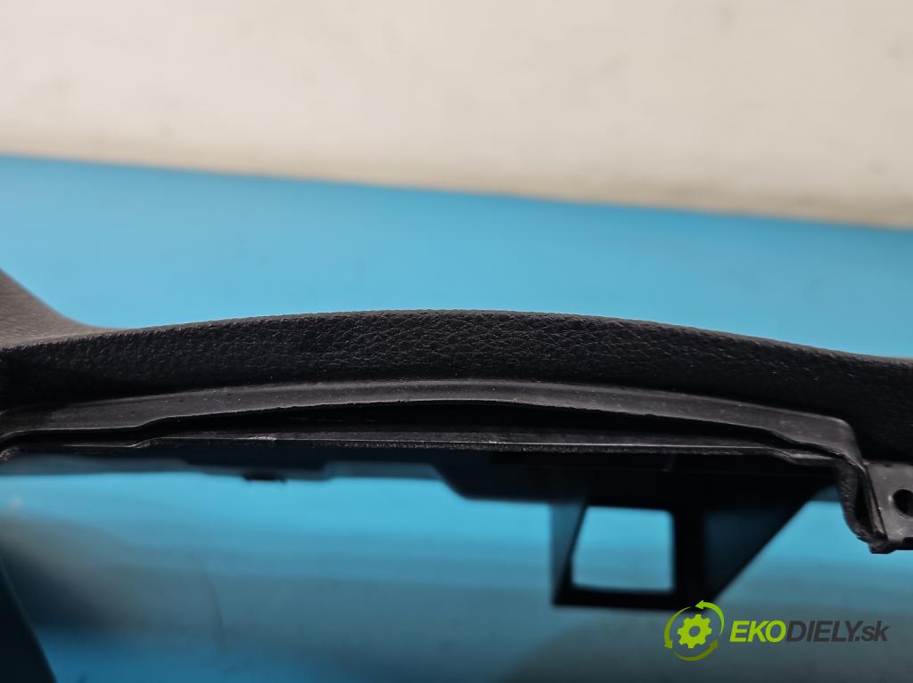 Ford Kuga Mk1 2008-2013 2.0 tdci 136hp manual 100 kW 1997 cm3 5- kokpit,přistrojova deska