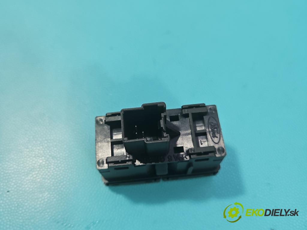 Ford Kuga Mk1 2008-2013 2.0 tdci 136 HP manual 100 kW 1997 cm3 5- prepínač světla: pohotovosť: