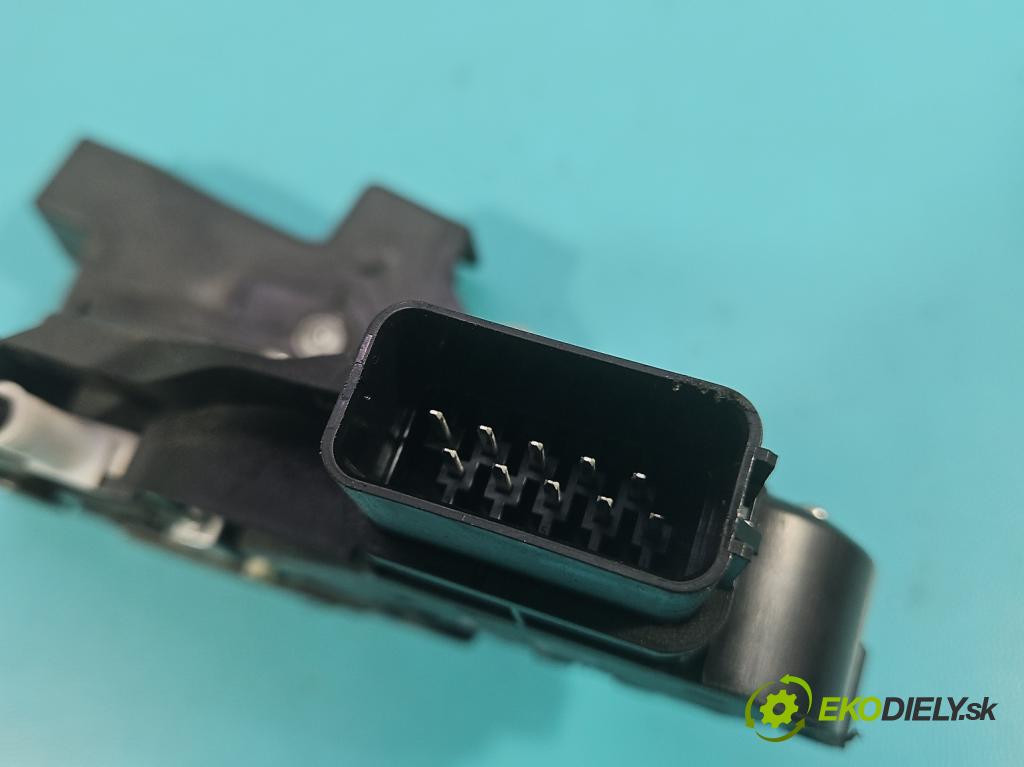 Ford Kuga Mk1 2008-2013 2.0 tdci 136hp manual 100 kW 1997 cm3 5- zámek přední levý 8V4A-S21813-MA