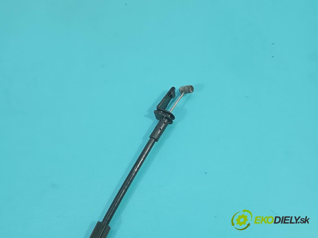 Ford Kuga Mk1 2008-2013 2.0 tdci 136hp manual 100 kW 1997 cm3 5- zámek přední pravý 8V4A-S21812-CA