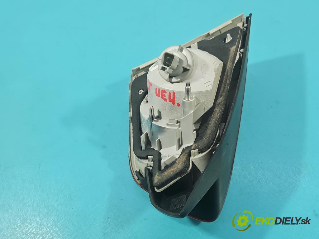 Ford Kuga Mk1 2008-2013 2.0 tdci 136 HP manual 100 kW 1997 cm3 5- svetlo / reflektor zadné pravé 8V41-13A602-AD (Kľučka dverí ostatné)