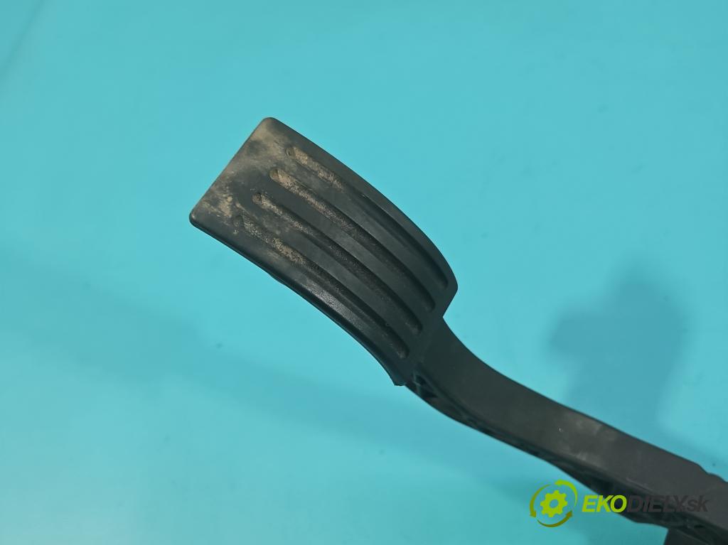 Ford Kuga Mk1 2008-2013 2.0 tdci 136hp manual 100 kW 1997 cm3 5- pedal plyn: potenciometr: 3M51-9F836-AH