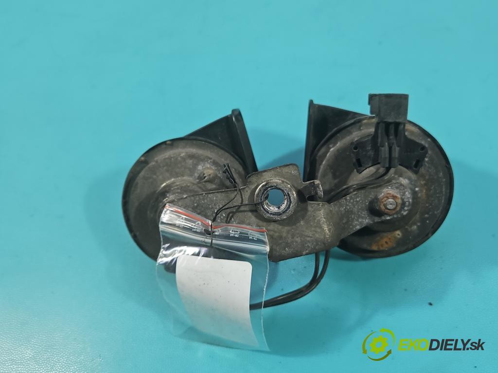 Ford Kuga Mk1 2008-2013 2.0 tdci 136hp manual 100 kW 1997 cm3 5- Klakson: 3M5T-13A803-CA