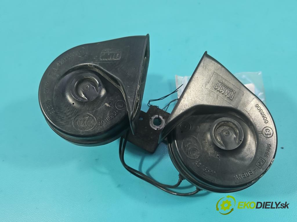 Ford Kuga Mk1 2008-2013 2.0 tdci 136hp manual 100 kW 1997 cm3 5- Klakson: 3M5T-13A803-CA