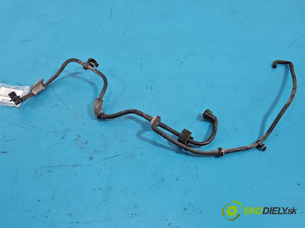 Ford Kuga Mk1 2008-2013 2.0 tdci 136 HP manual 100 kW 1997 cm3 5- rúrka palivovy 