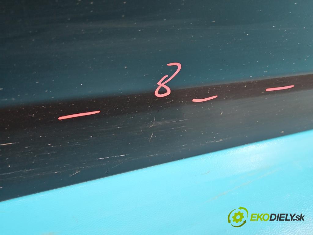 Peugeot 407 2.0 hdi 136 HP manual 100 kW 1997 cm3 5- dvere zadné pravé  (Kľučka dverí ostatné)