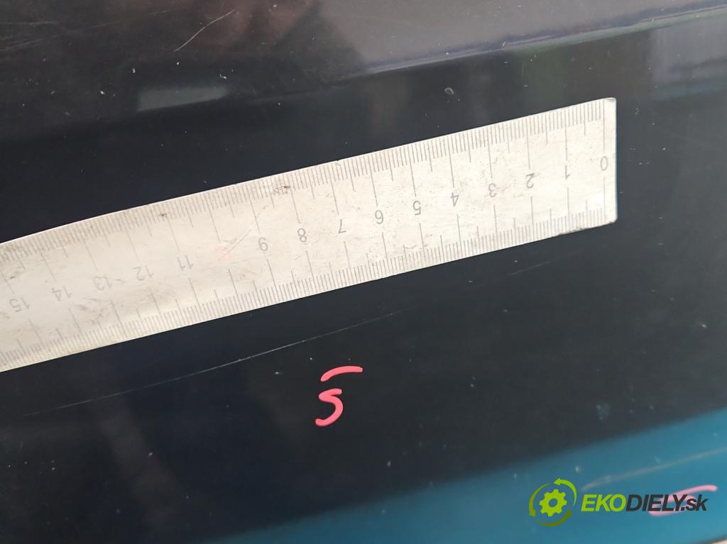 Peugeot 407 2.0 hdi 136 HP manual 100 kW 1997 cm3 5- dvere zadné pravé  (Kľučka dverí ostatné)