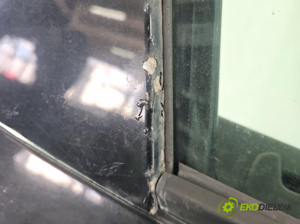 Peugeot 407 2.0 hdi 136 HP manual 100 kW 1997 cm3 5- dvere zadné pravé  (Kľučka dverí ostatné)