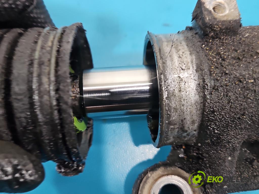 Ford Kuga Mk1 2008-2013 2.0 tdci 136 HP manual 100 kW 1997 cm3 5- Ozubené kolo: volant 8V41-3A500-AC