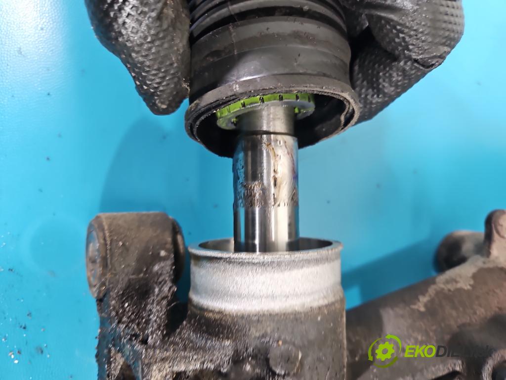 Ford Kuga Mk1 2008-2013 2.0 tdci 136 HP manual 100 kW 1997 cm3 5- Ozubené kolo: volant 8V41-3A500-AC