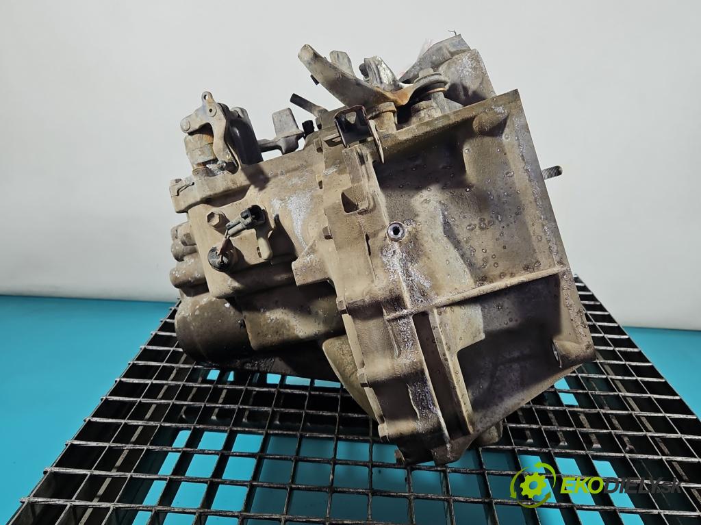 Suzuki SX4 S-Cross 2013-2021 1.4 T 129 hp manual 95 kW 1373 cm3 5- převodovka stupňová manual 0C00070ZE7