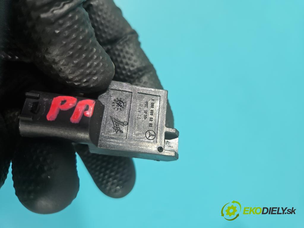 Mercedes S W222 2013-2020 3.0 cdi 656929 340KM: automatic 250 kW 2925 cm3 4- podsvietenie A0998200283