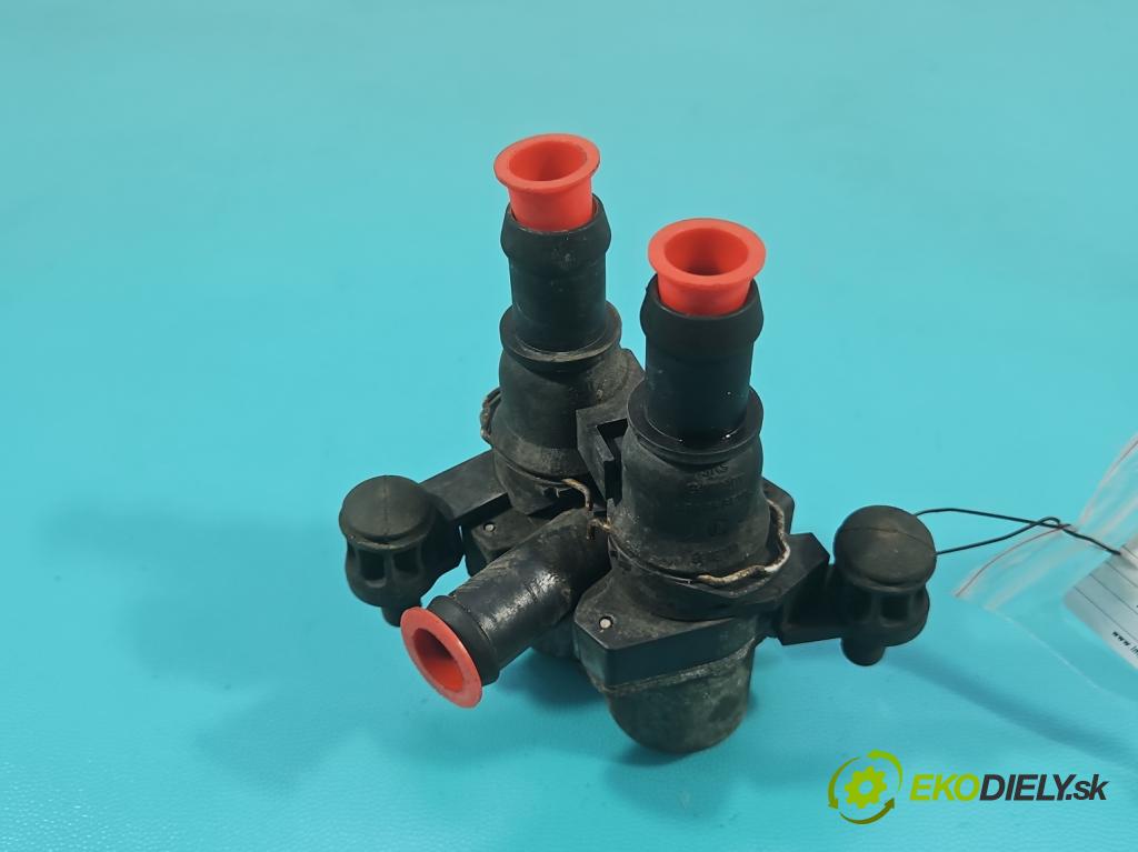 Mercedes S W222 2013-2020 3.0 cdi 656929 340KM automatic 250 kW 2925 cm3 4- ventil ohřívač: A0009820617 (Ventil topení)