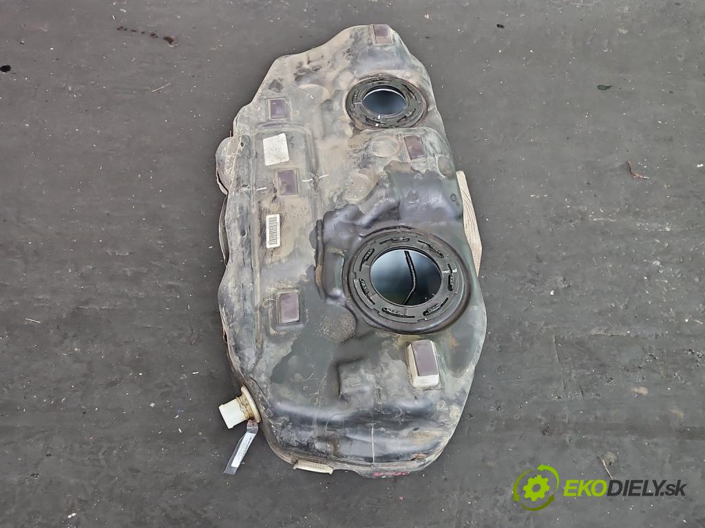 Jeep Cherokee KL 2013-2023 2.0 multijet: 140 HP manual 103 kW 1956 cm3 5- Nádrž: palivo 68109900AB (Palivová nádrž)