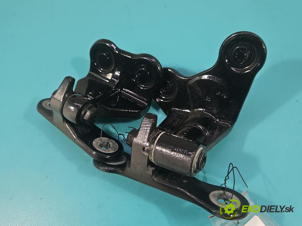 Mercedes S W222 2013-2020 3.0 cdi (656929) 340KM automatic 250 kW 2925 cm3 4- Závěs: dveře zadní pravý A2227300237