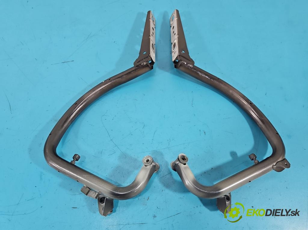 Mercedes S W222 2013-2020 3.0 cdi (656929) 340KM automatic 250 kW 2925 cm3 4- Závěs: kufrových dveří zadní 0390204124