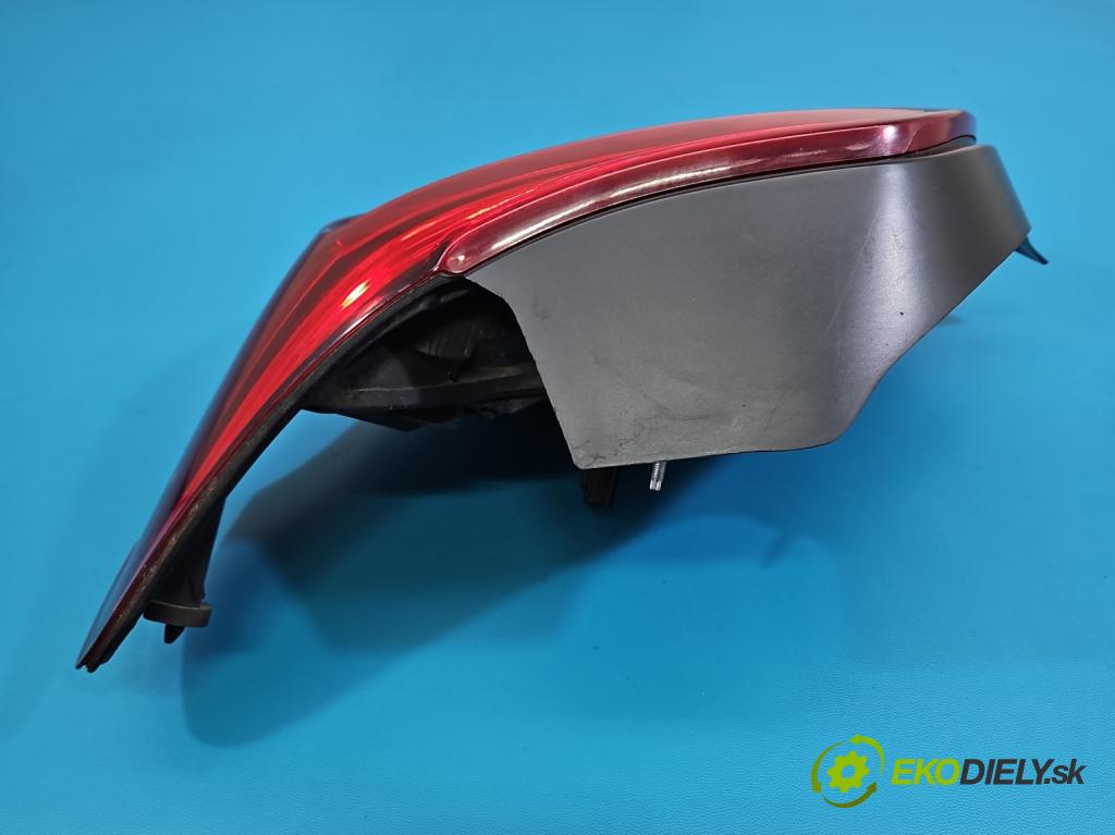 Citroen DS3 2010-2016 1.6 hdi 92 HP manual 68 kW 1560 cm3 3- svetlo / reflektor zadné pravé 9676973380 (Kľučka dverí ostatné)