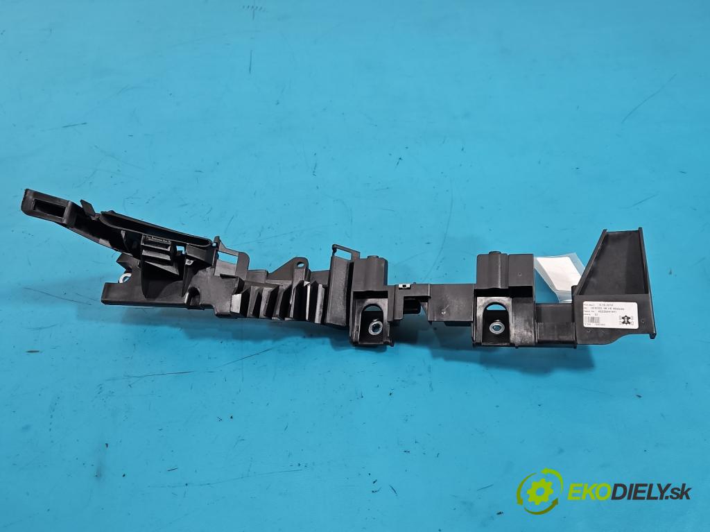 Mercedes S W222 2013-2020 3.0 cdi 656929 340KM: automatic 250 kW 2925 cm3 4- Upevnenie: A2226941401