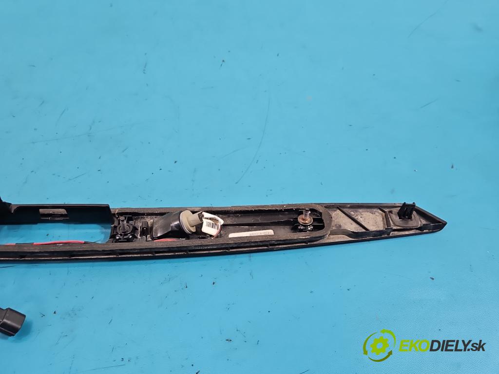 Jeep Cherokee KL 2013-2023 2.0 multijet: 140 HP manual 103 kW 1956 cm3 5- zaslepka: zadné