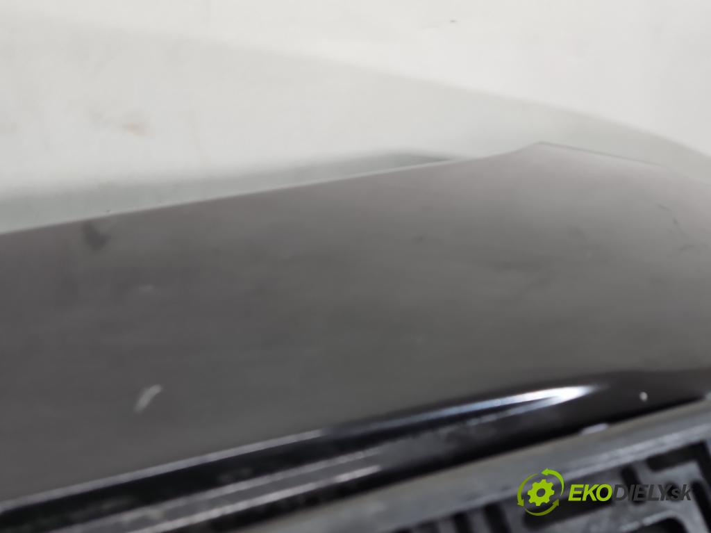 Mazda 2 II 2007-2014 1.3 16V 75 HP manual 55 kW 1349 cm3 5- nárazník predné D651-50031 (Kľučka dverí ostatné)