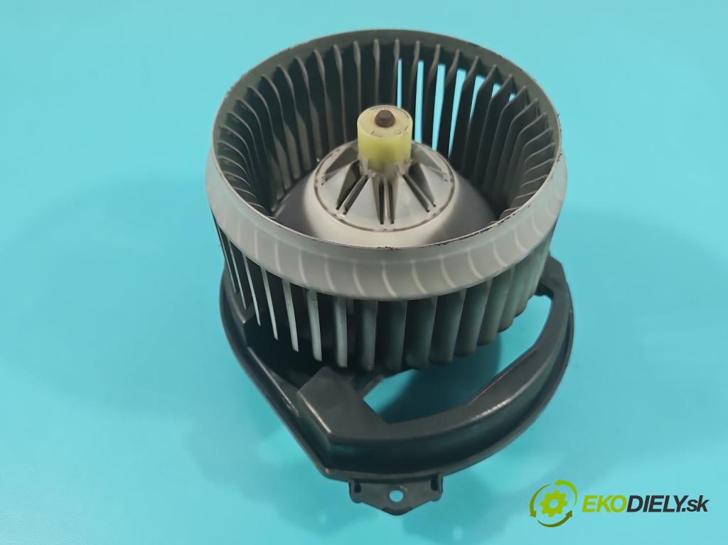 Jeep Cherokee KL 2013-2023 2.0 multijet: 140 HP manual 103 kW 1956 cm3 5- ventilátor vzduchu AY62702L