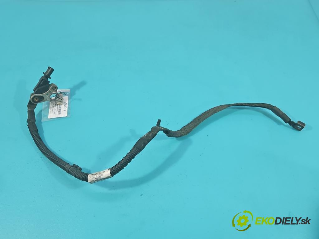 Jeep Cherokee KL 2013-2023 2.0 multijet: 140 HP manual 103 kW 1956 cm3 5- kontakt mínus: 04692269AI