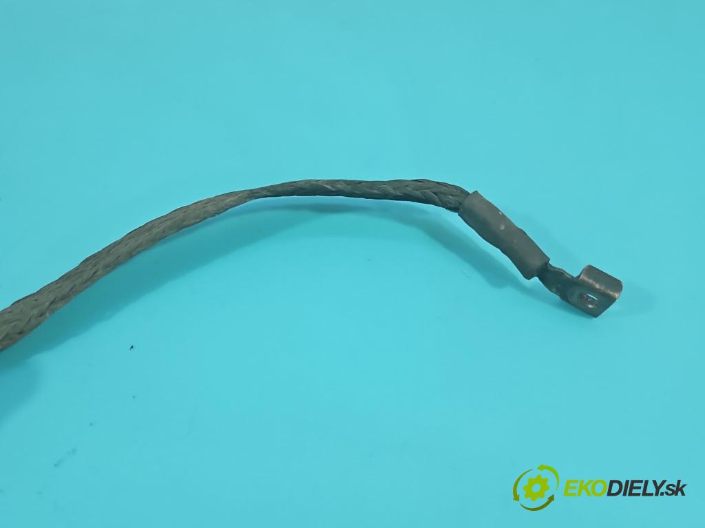 Jeep Cherokee KL 2013-2023 2.0 multijet: 140 HP manual 103 kW 1956 cm3 5- kontakt mínus: 04692269AI