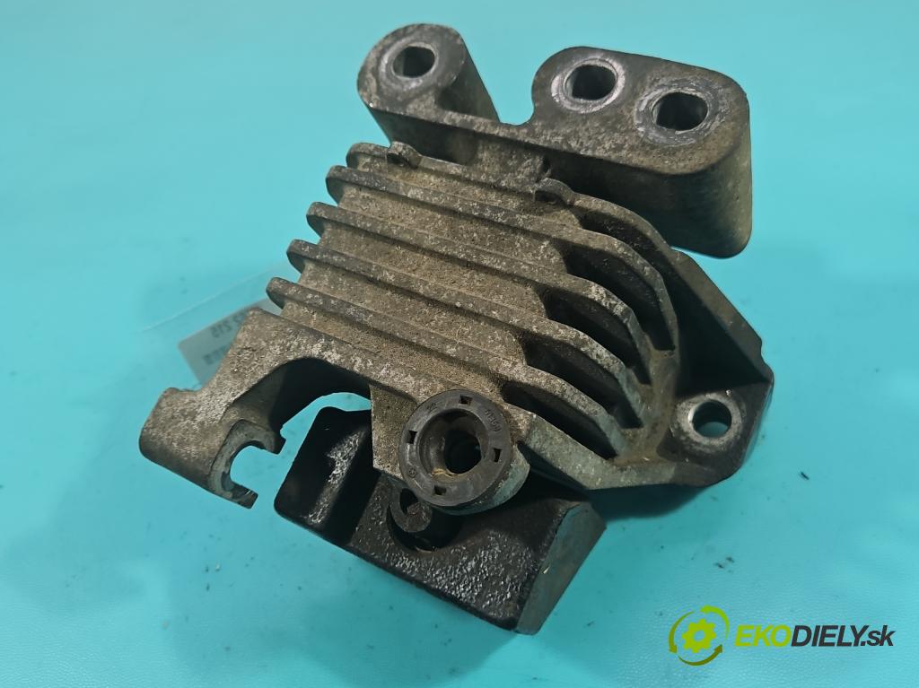 Jeep Cherokee KL 2013-2023 2.0 multijet 140 hp manual 103 kW 1956 cm3 5- Polštář: motoru P68102281AF (Držák motoru)