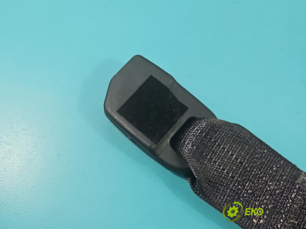 Jeep Cherokee KL 2013-2023 2.0 multijet: 140 HP manual 103 kW 1956 cm3 5- pas bezpečnosť: predné pravý