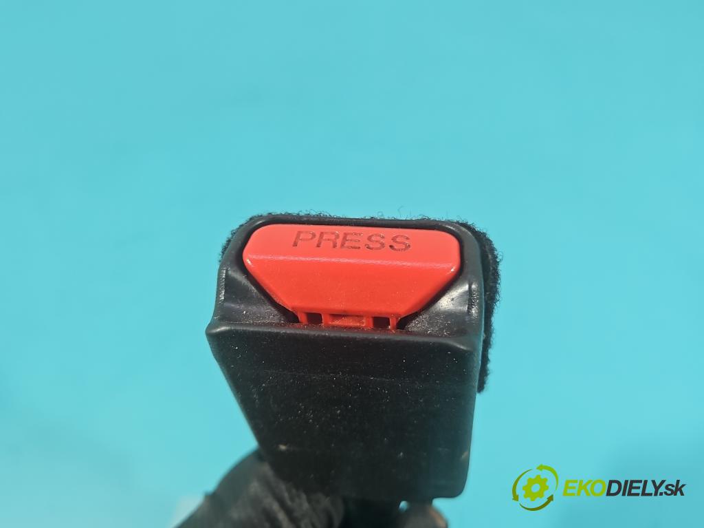 Jeep Cherokee KL 2013-2023 2.0 multijet: 140 HP manual 103 kW 1956 cm3 5- pas bezpečnosť: predné pravý